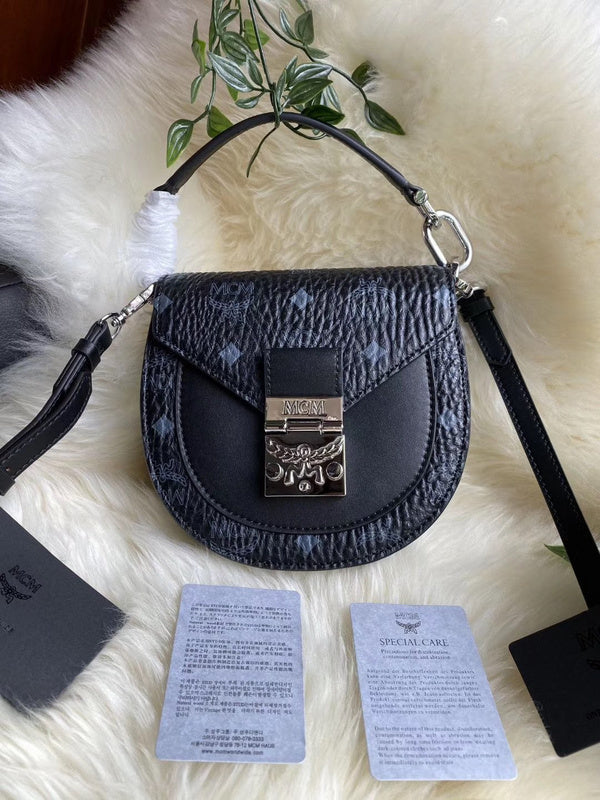 Luxurious Totes - Latest - 7794