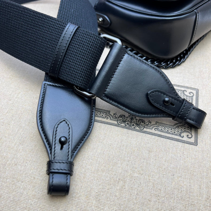 GUI - Luxurious Totes - 512
