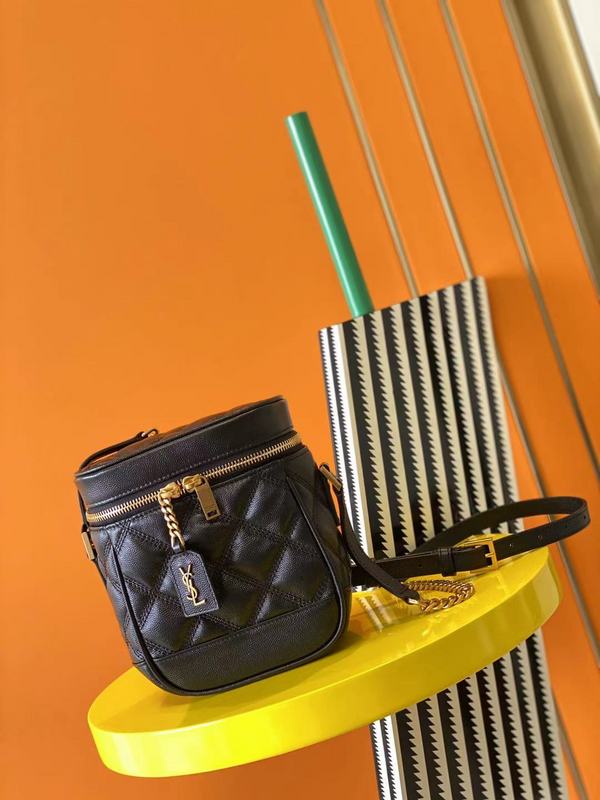 Luxurious Totes - Latest - 9234