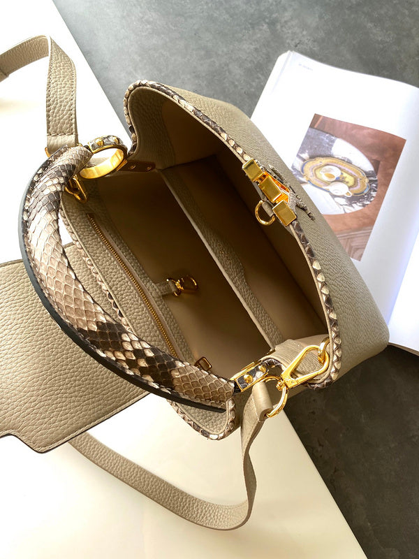 LOV - Luxurious Totes - 2199