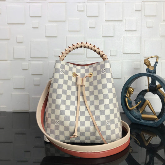 Luxurious Totes - Latest - 1612
