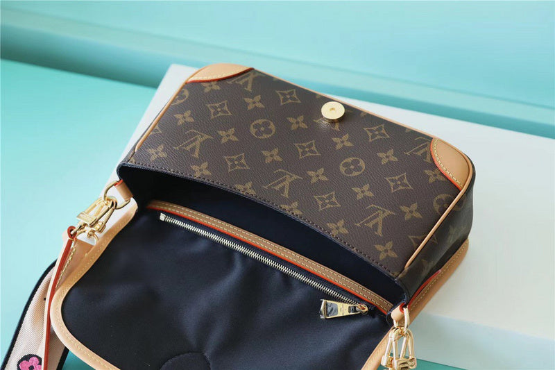 Lux-Totes - LOV Bags - 1080
