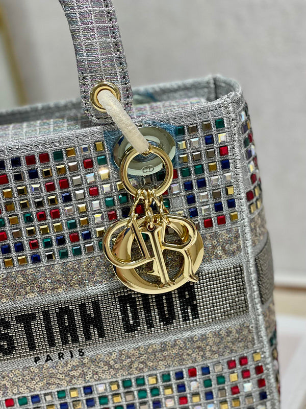 Luxurious Totes - Latest - 6256