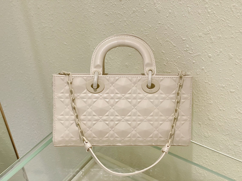 Luxurious Totes - Latest - 6504