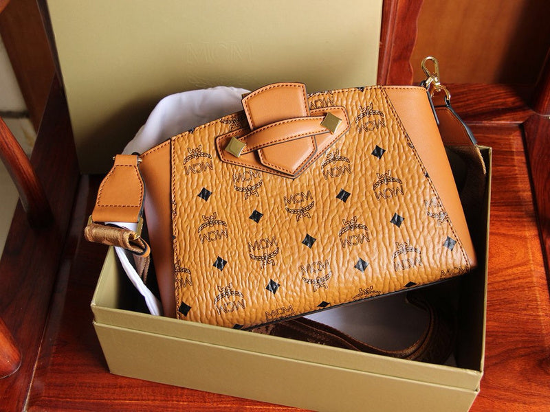 Luxurious Totes - Latest - 7850