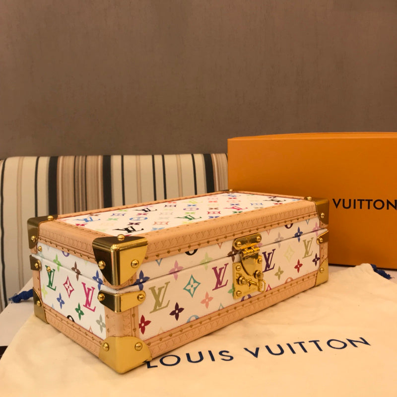 LOV - Luxurious Totes - 843