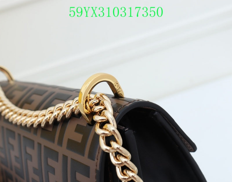 GC - Shoulder - 3381