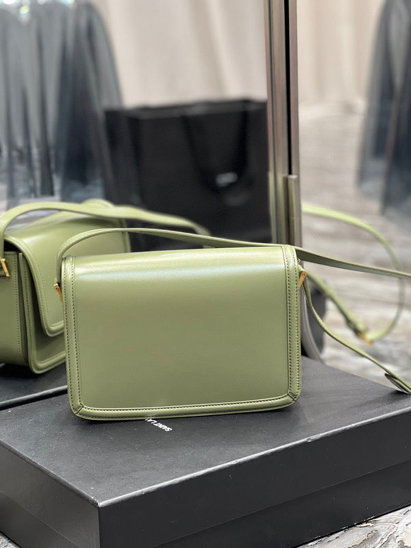 Luxurious Totes - Latest - 8056