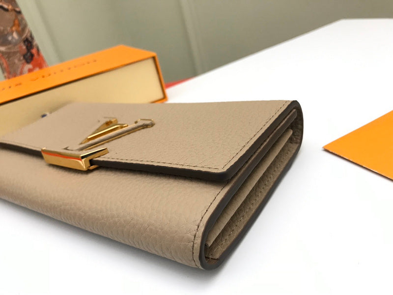 Luxurious Totes - Latest - 695