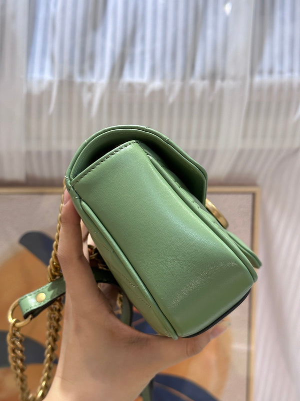 GUI - Luxurious Totes - 318