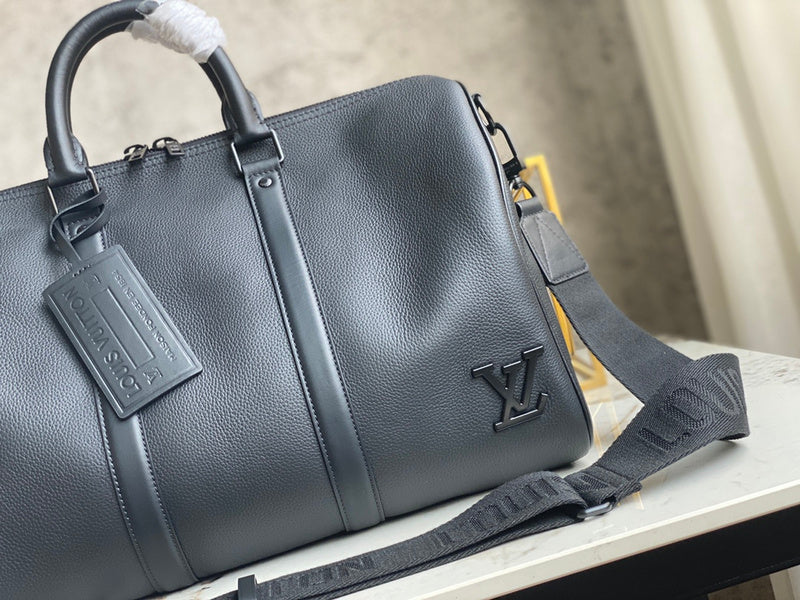 LOV - Luxurious Totes - 2288