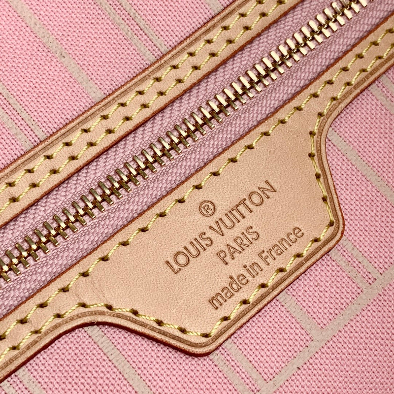 LOV - Luxurious Totes - 2446
