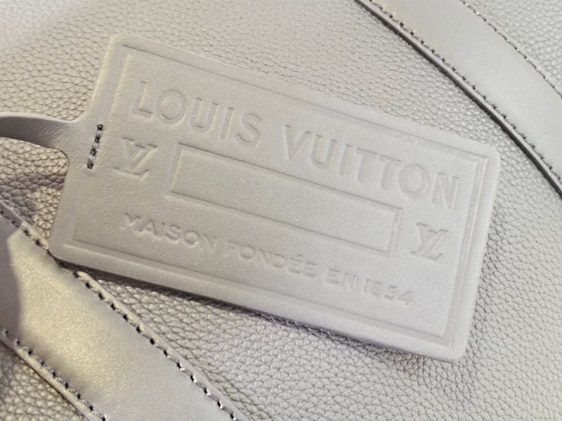 LOV - Luxurious Totes - 930