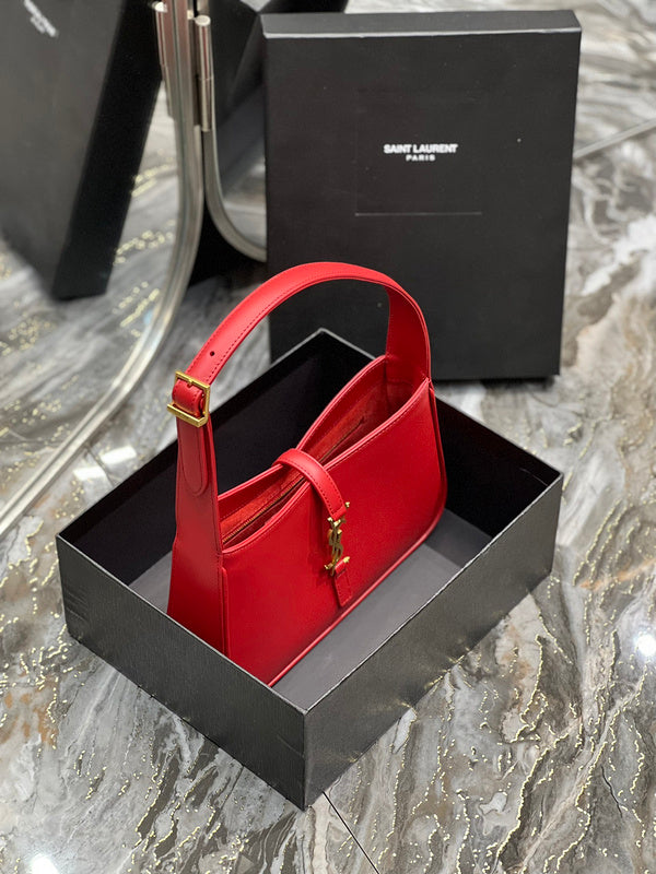 Luxurious Totes - Latest - 8117