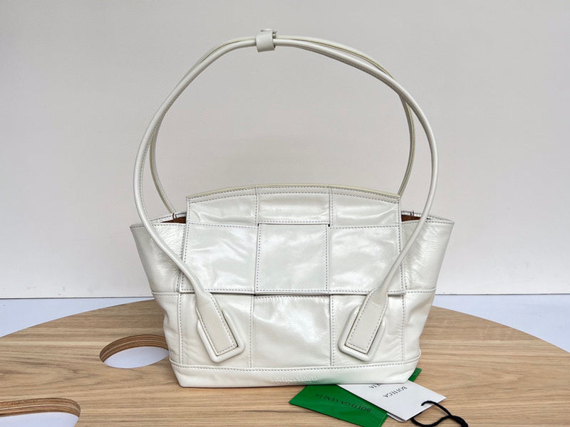 Luxurious-Totes - BV Bags - 2088
