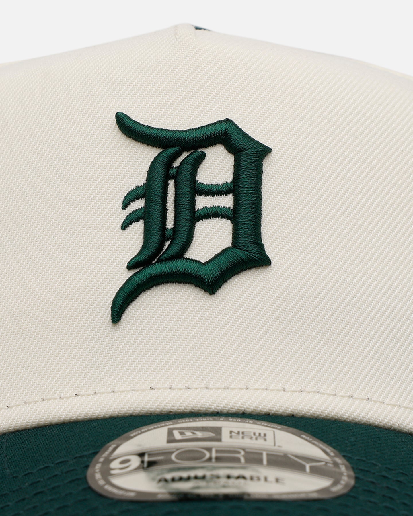New Era Detroit Tigers 'Evergreen 2.0' 9FORTY A-Frame Snapback Chrome/Dark Green
