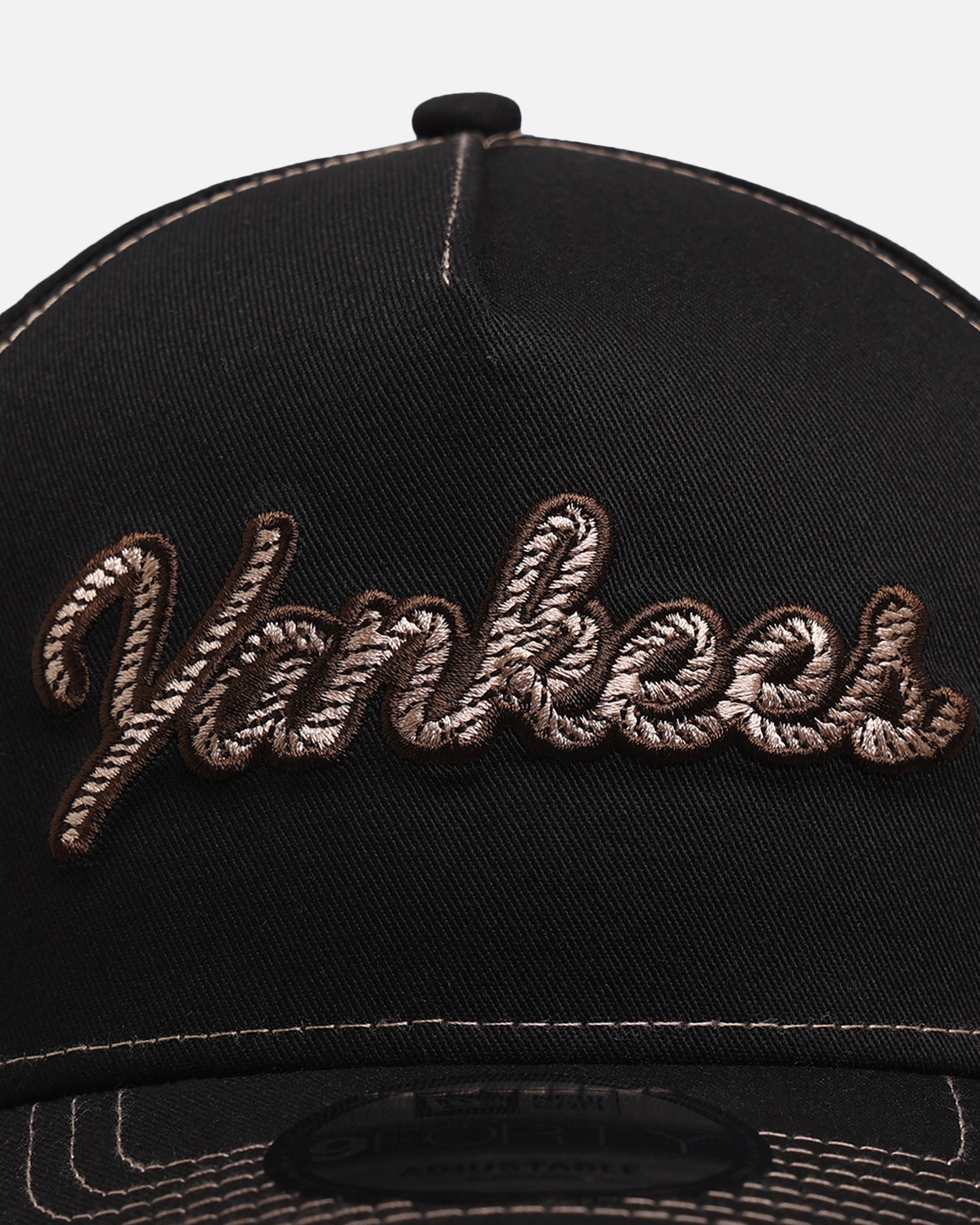 New Era New York Yankees 'Rope Script' 9FORTY A-Frame Snapback Black/White