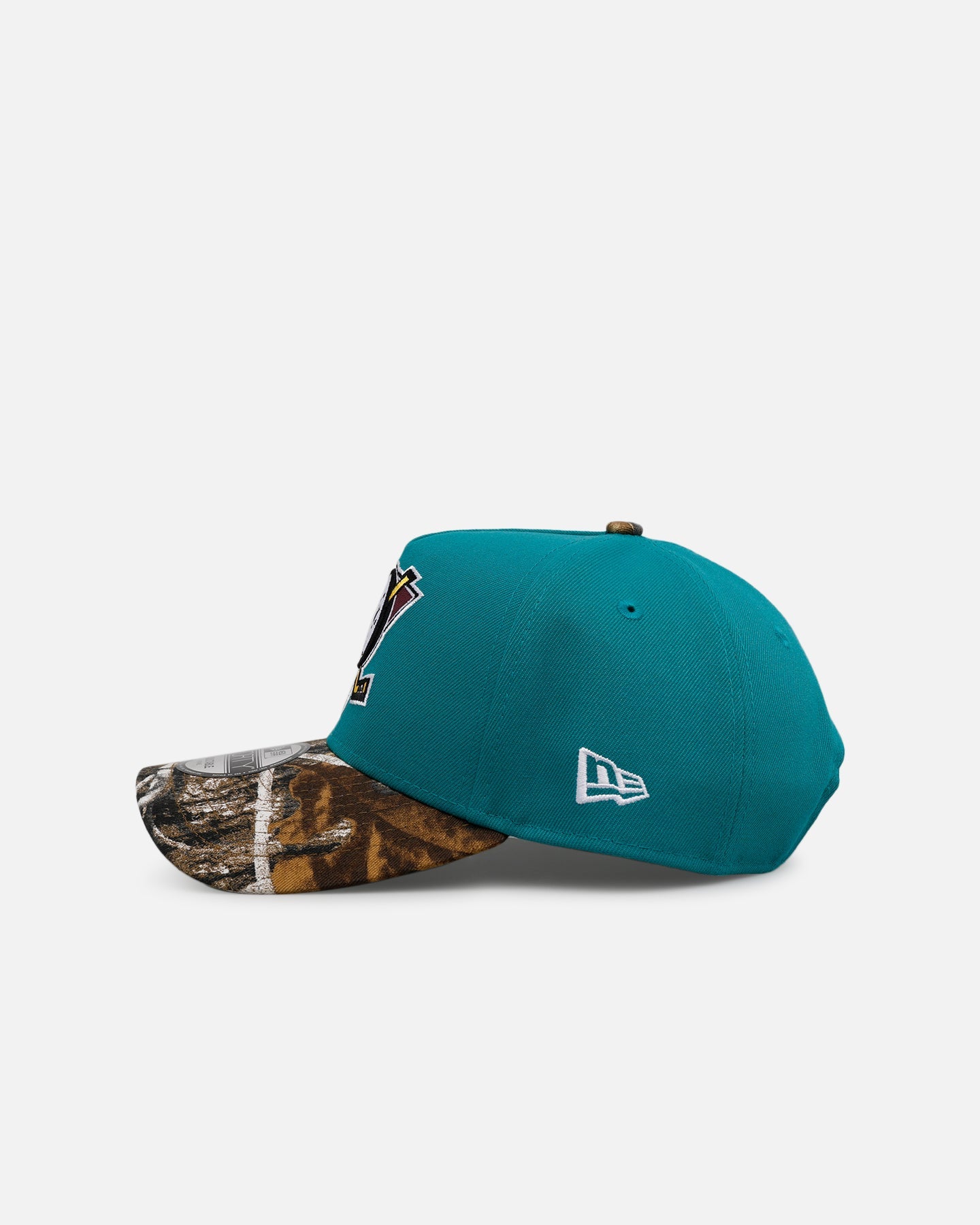 New Era Anaheim Ducks 'Realtree Visor' 9FORTY A-Frame Snapback Official Team Color