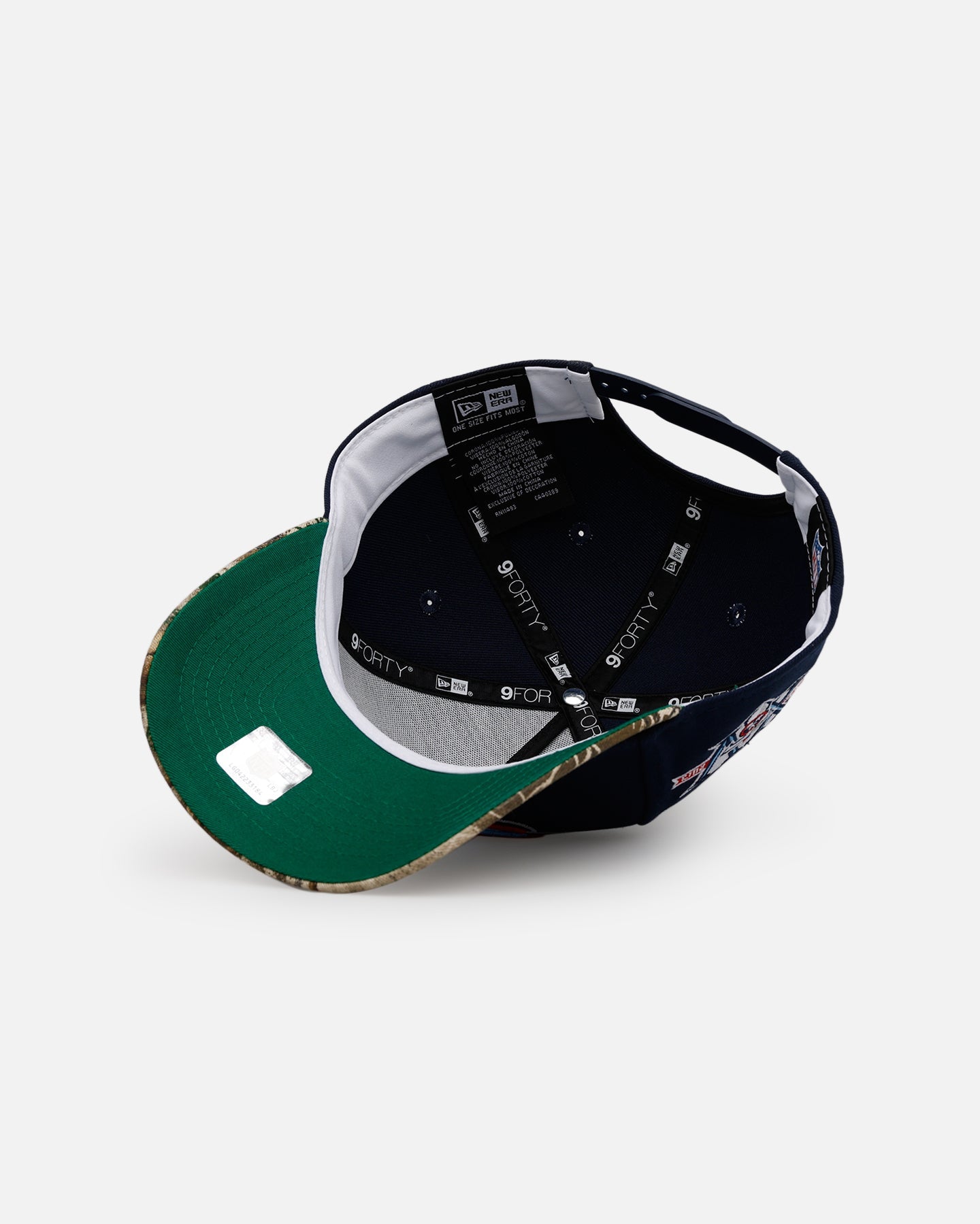New Era Tennessee Titans 'Realtree Visor' 9FORTY A-Frame Snapback Official Team Color