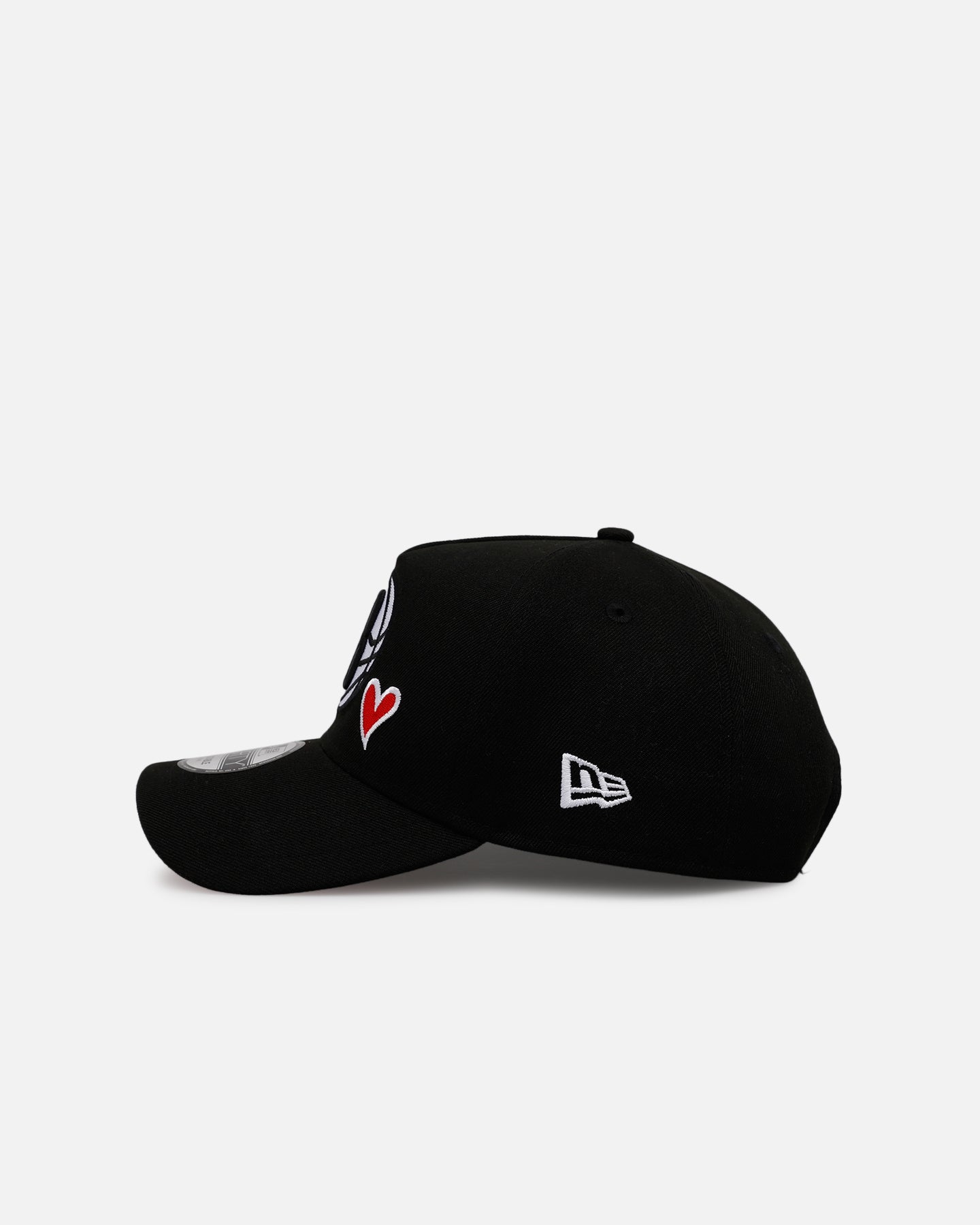 New Era Brooklyn Nets 'Team Color Hearts' 9FORTY A-Frame Snapback Official Team Color