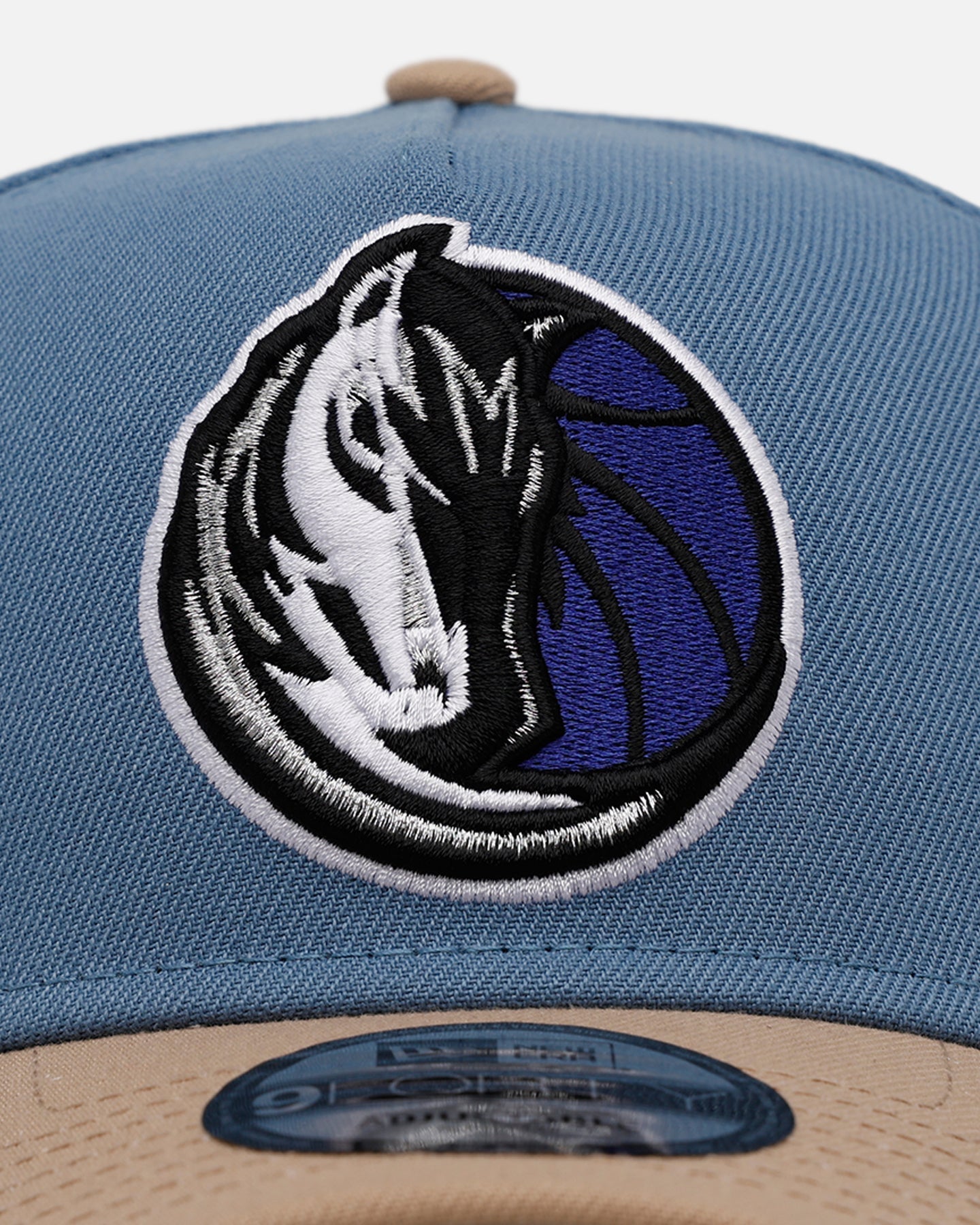 New Era Dallas Mavericks 'Easy Breezy' 9FORTY A-Frame Snapback Blue/Tan