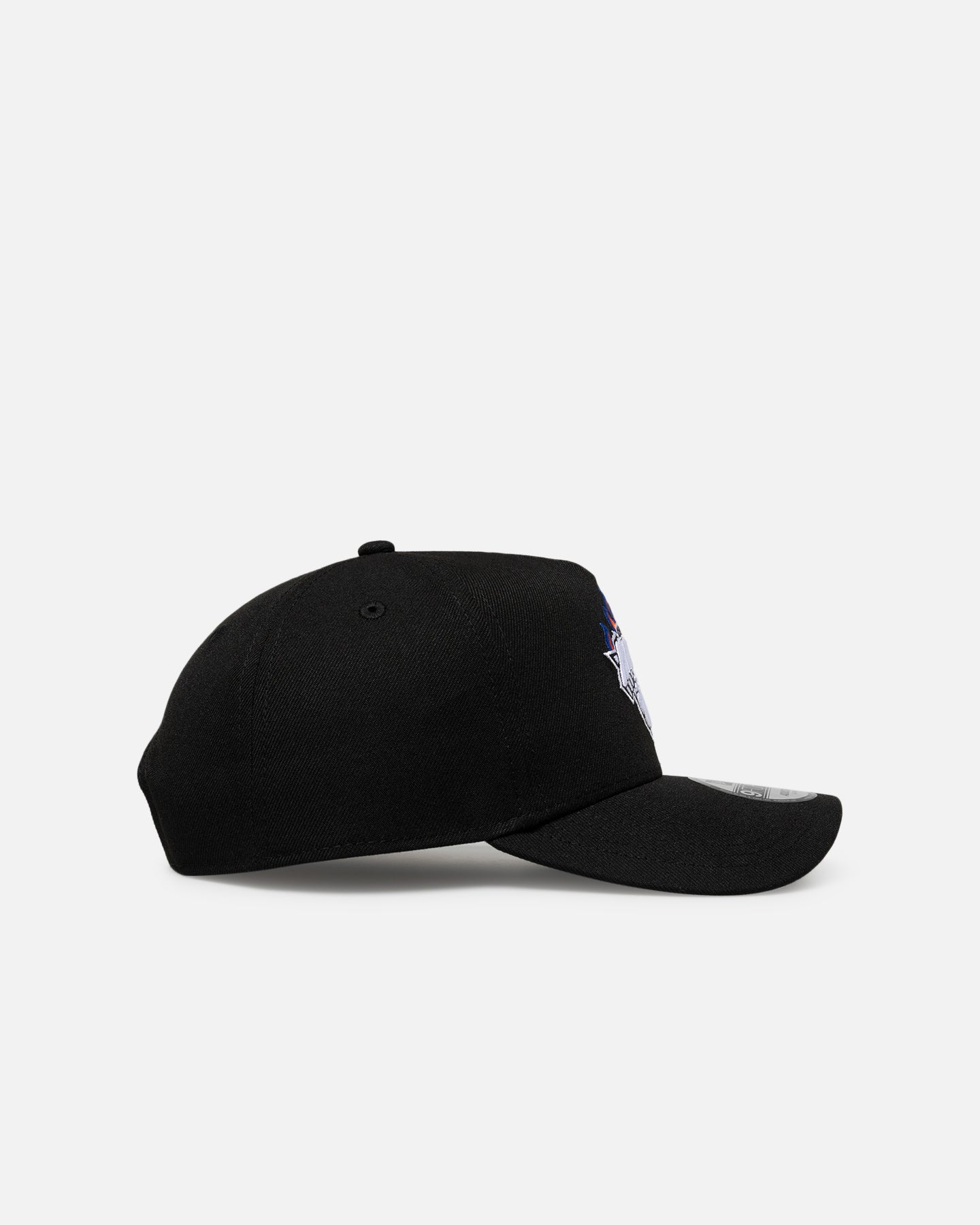 New Era New York Knicks 'Flame Logo' 9FORTY A-Frame Snapback Black