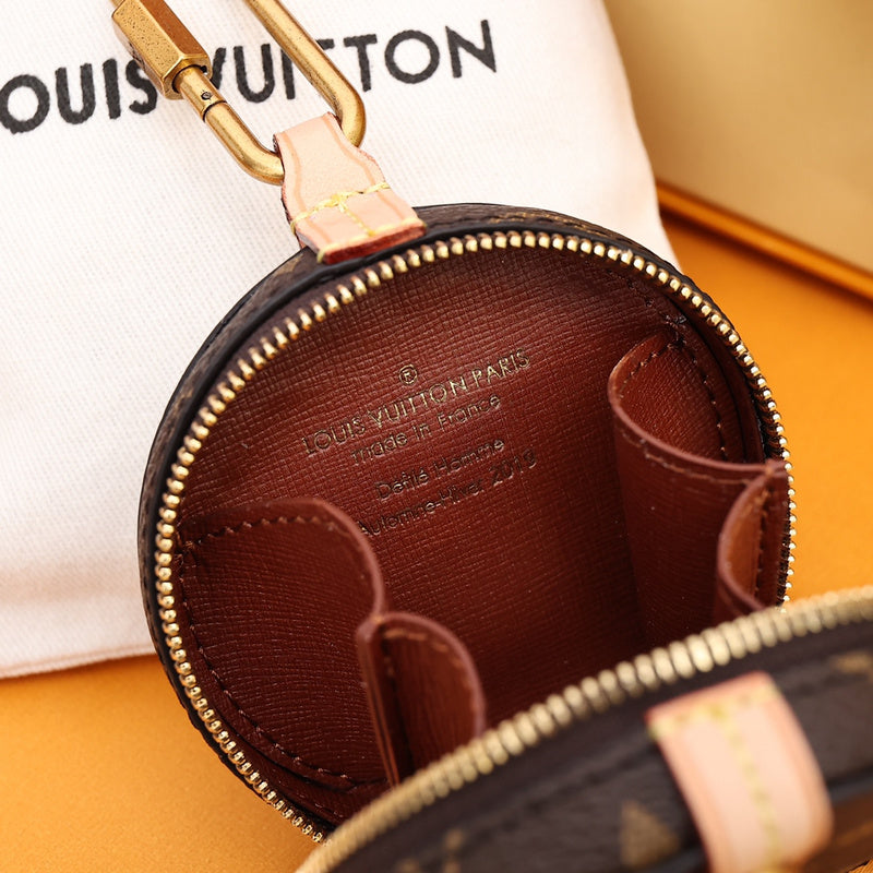 LOV - Luxurious Totes - 2156