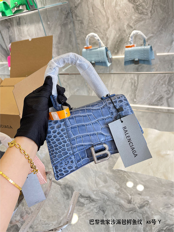 Luxurious Totes - BGA2 Bags - 096