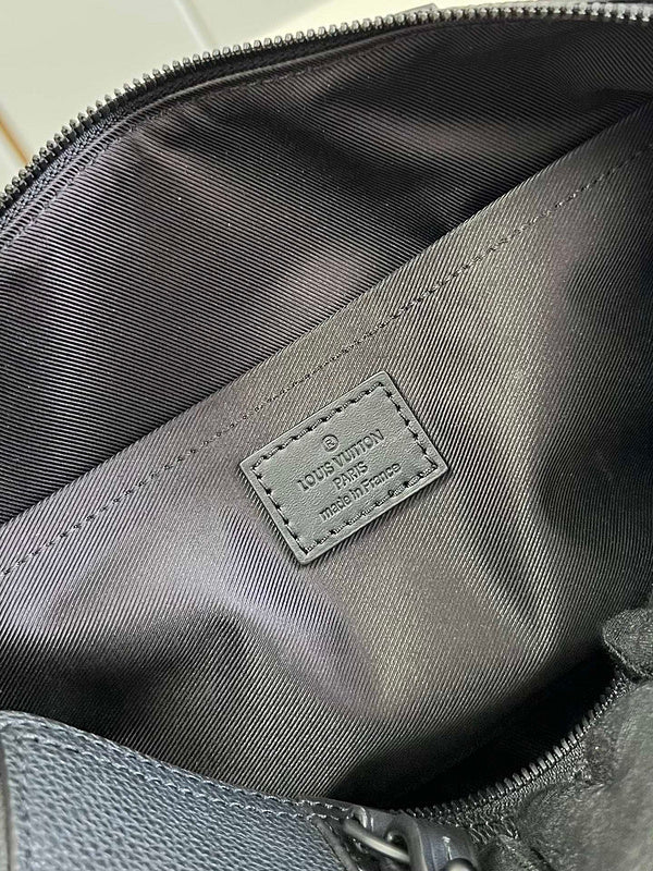 LOV - Luxurious Totes - 990
