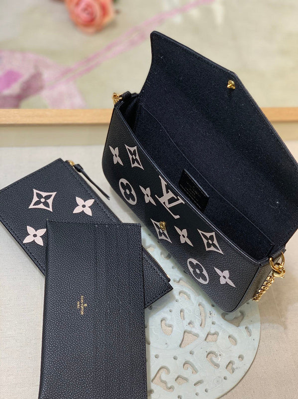 LOV - Luxurious Totes - 2573