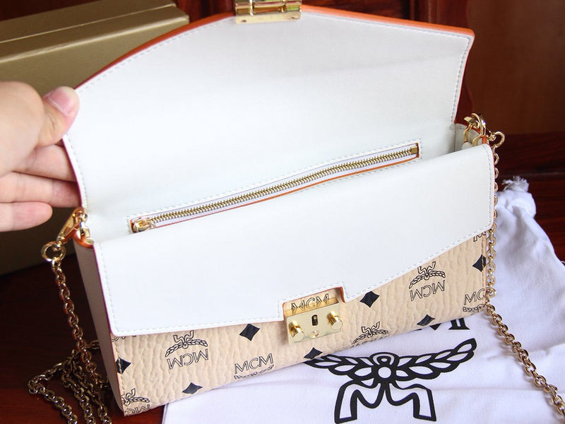 Luxurious Totes - Latest - 7800