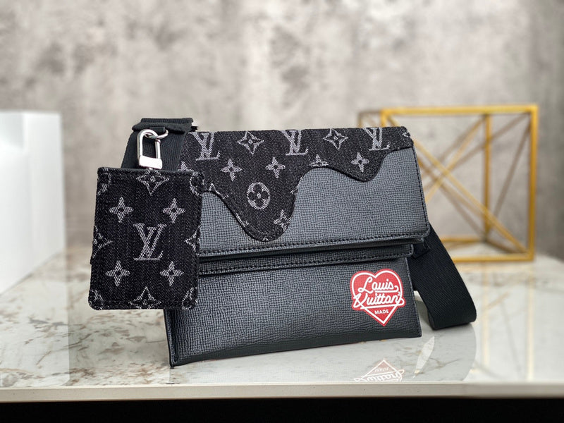 LOV - Luxurious Totes - 2133