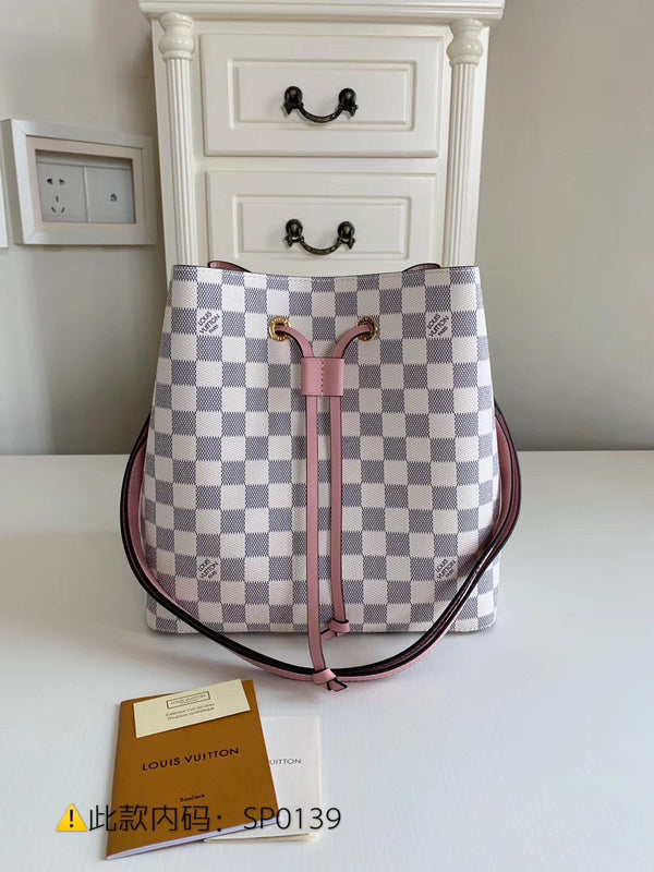 Luxurious Totes - Latest - 9761