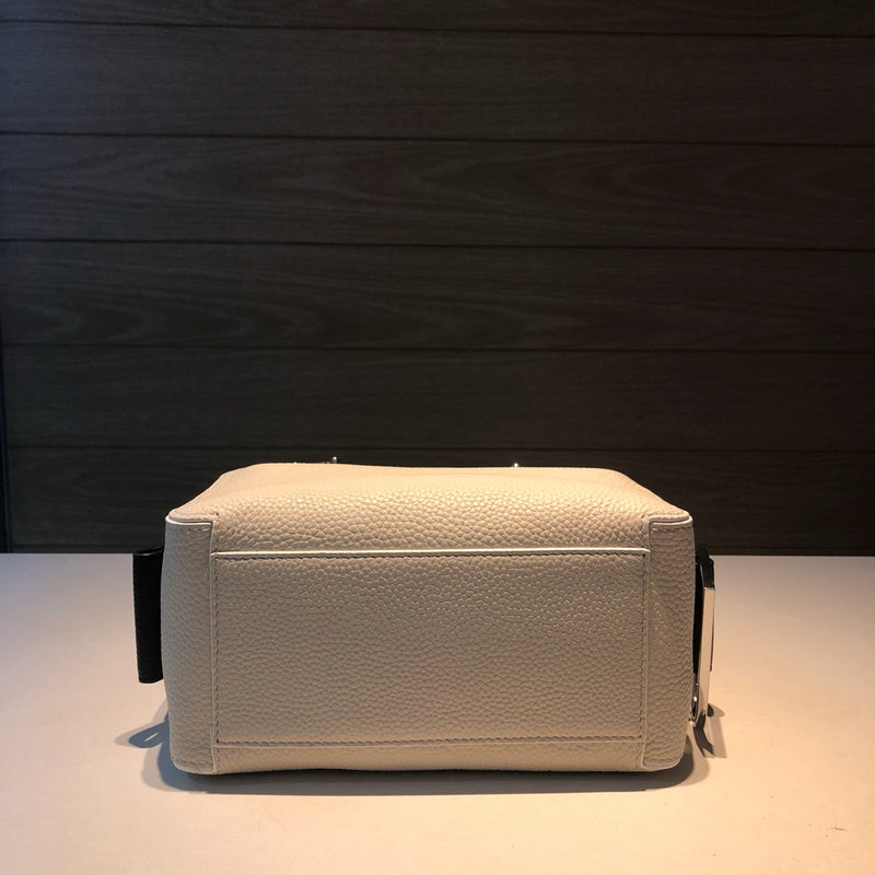 Luxurious Totes - Latest - 6089