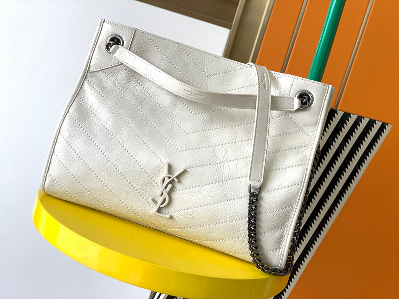 Luxurious Totes - Latest - 8629