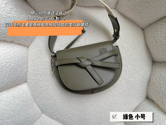 Luxurious Totes - LW-CH Bags - 015