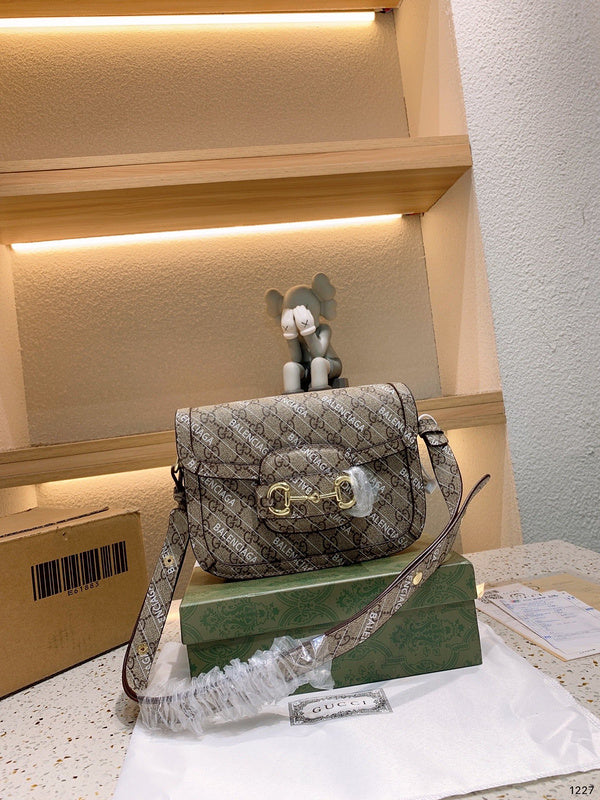 Luxurious Totes - BGA2 Bags - 241