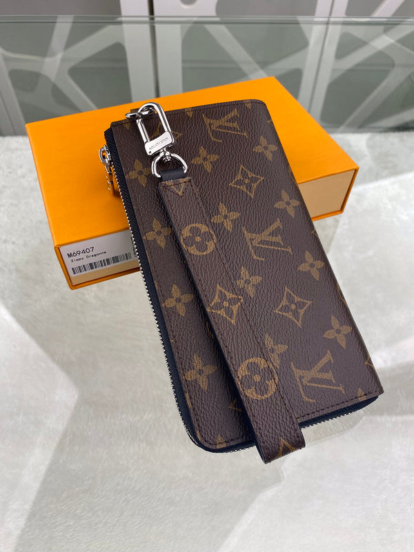 LOV - Luxurious Totes - 2270
