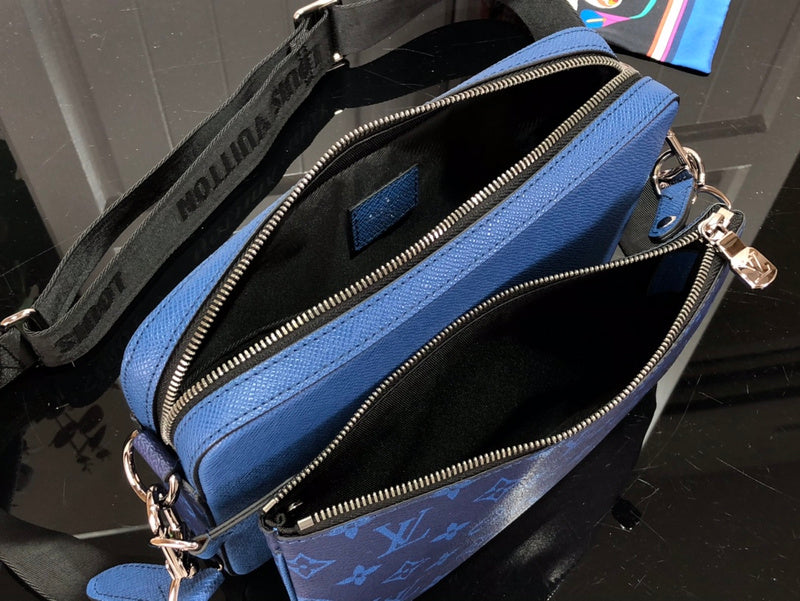 LOV - Luxurious Totes - 1853