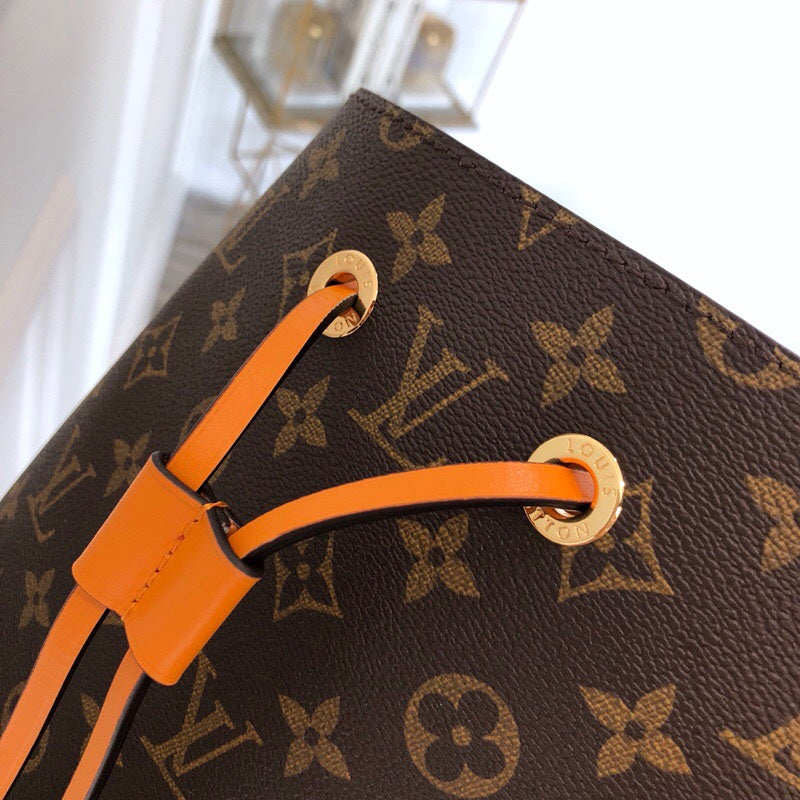 Luxurious Totes - Latest - 9735