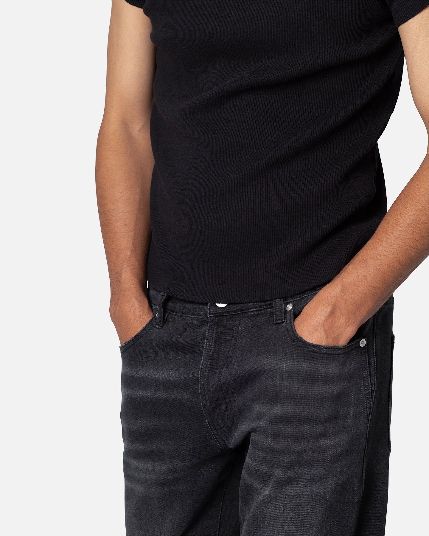 MNML Fitted Rib T-Shirt Black