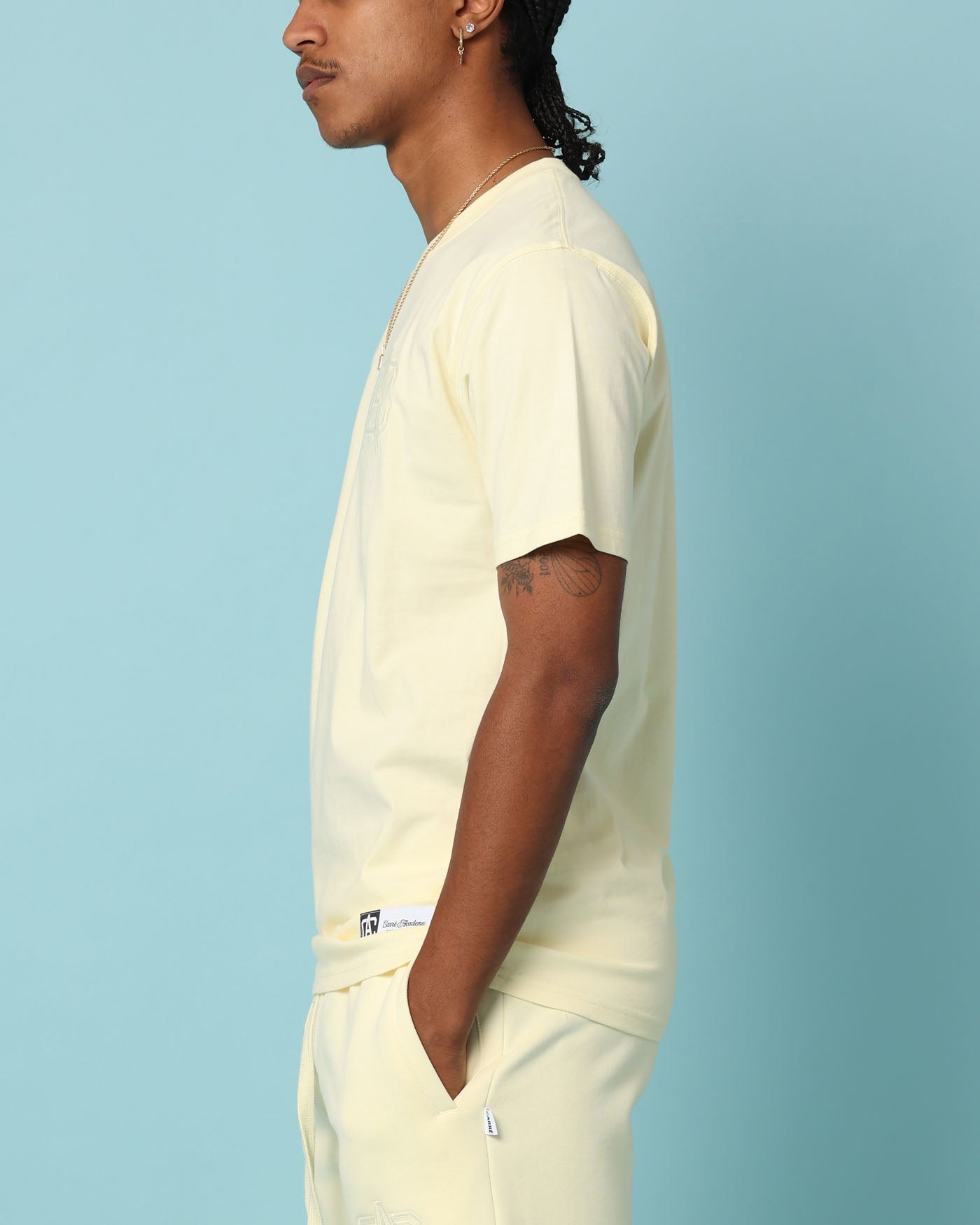 Carré Academy Classic T-Shirt Yellow