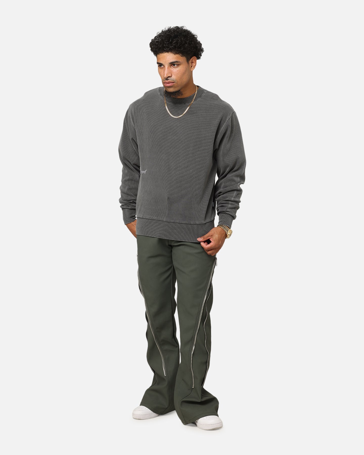 Carre Avenue Ribbed Crewneck Black