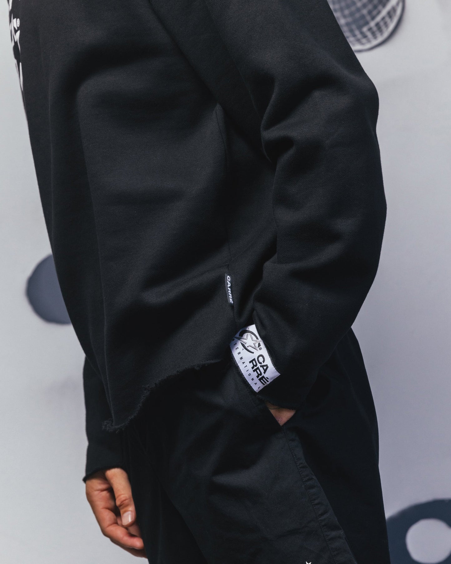 Carre Blackout Crewneck Black