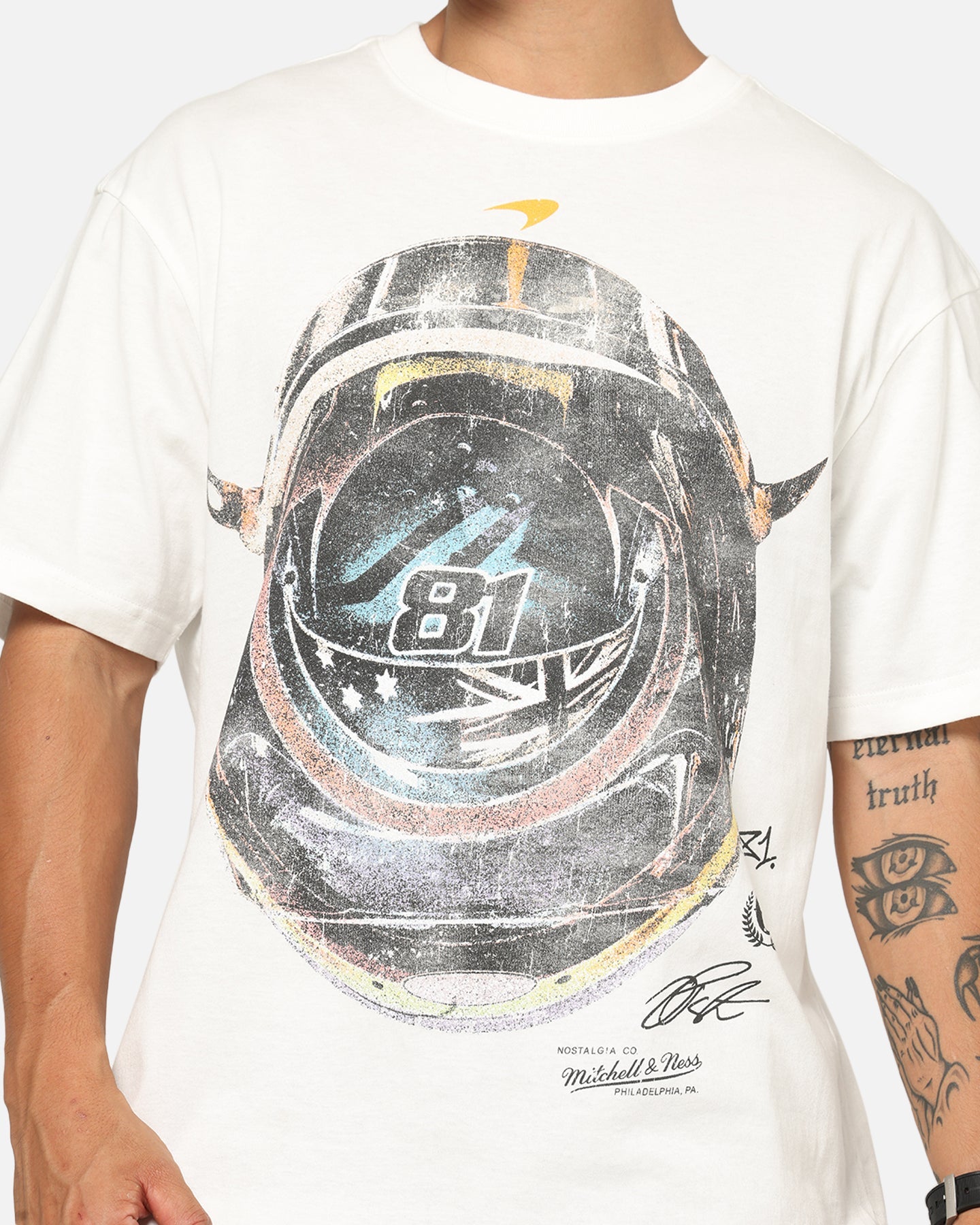 Mitchell & Ness X Mclaren Piastri Helmet T-Shirt Vintage White
