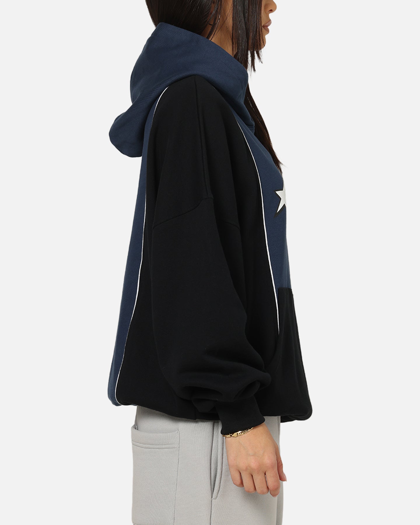 Carre Piped Pullover Hoodie Black/Blue