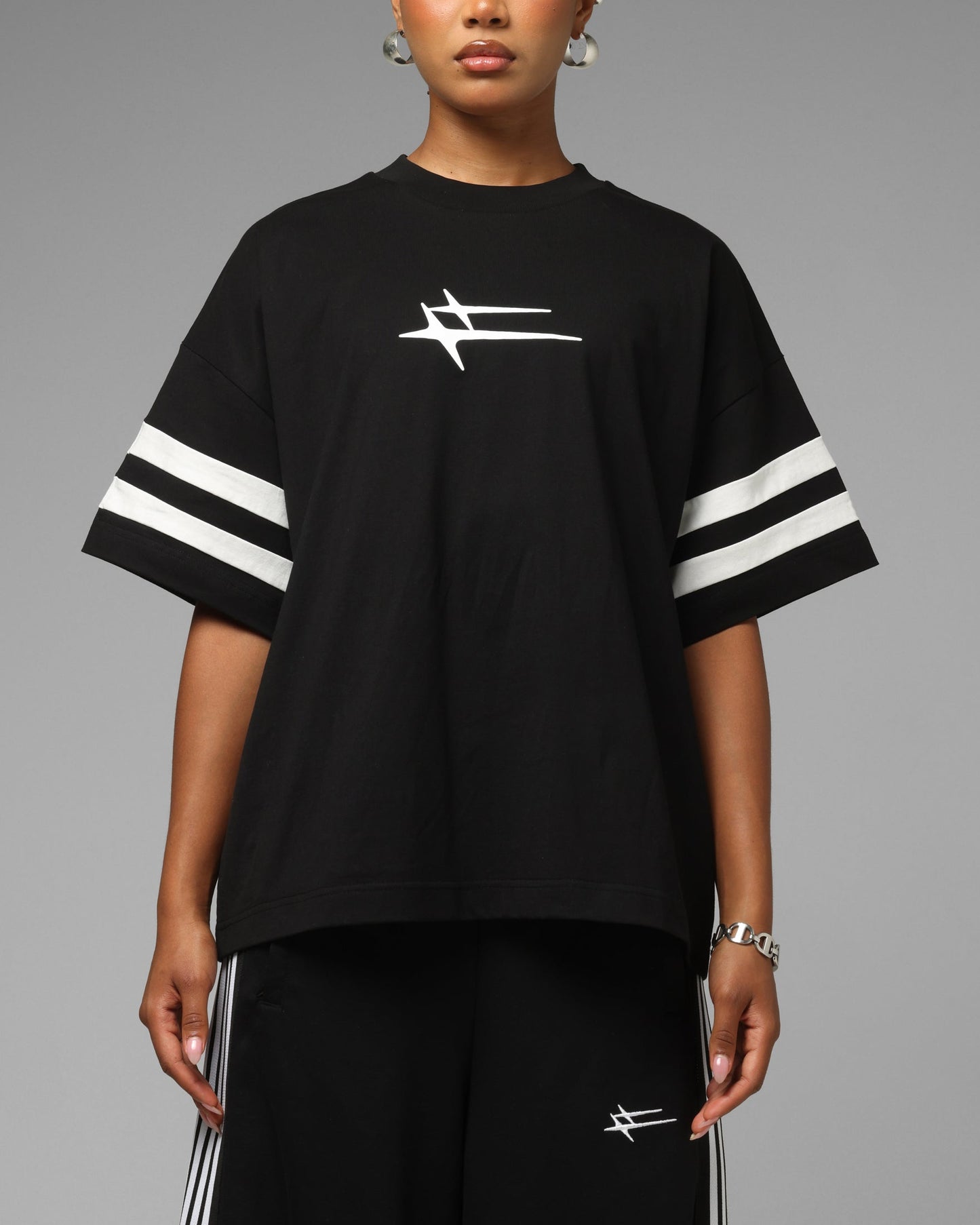 Loiter Hybrid Endzone T-Shirt Black