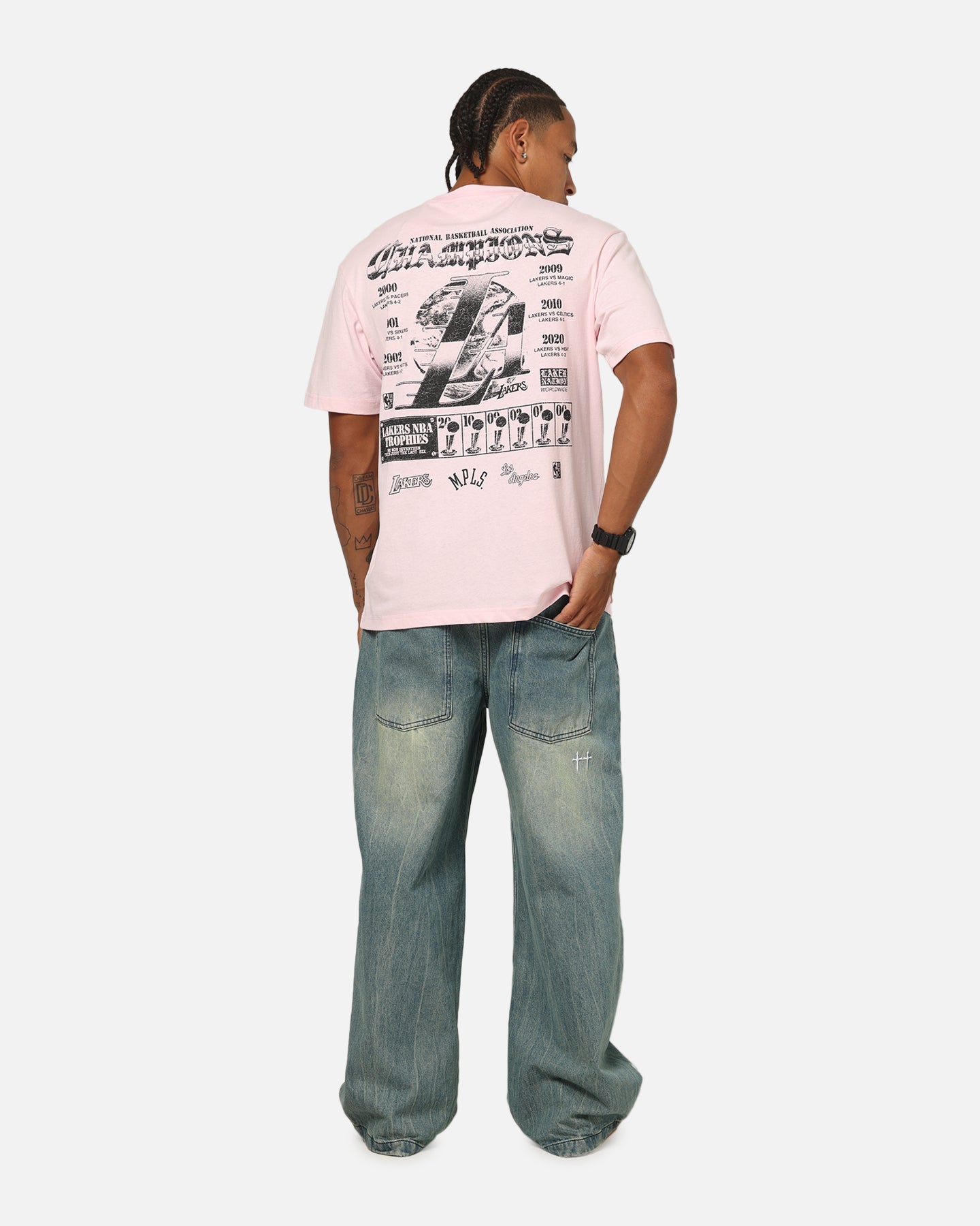 Mitchell & Ness Los Angeles Lakers Champ Chrome T-Shirt Pink