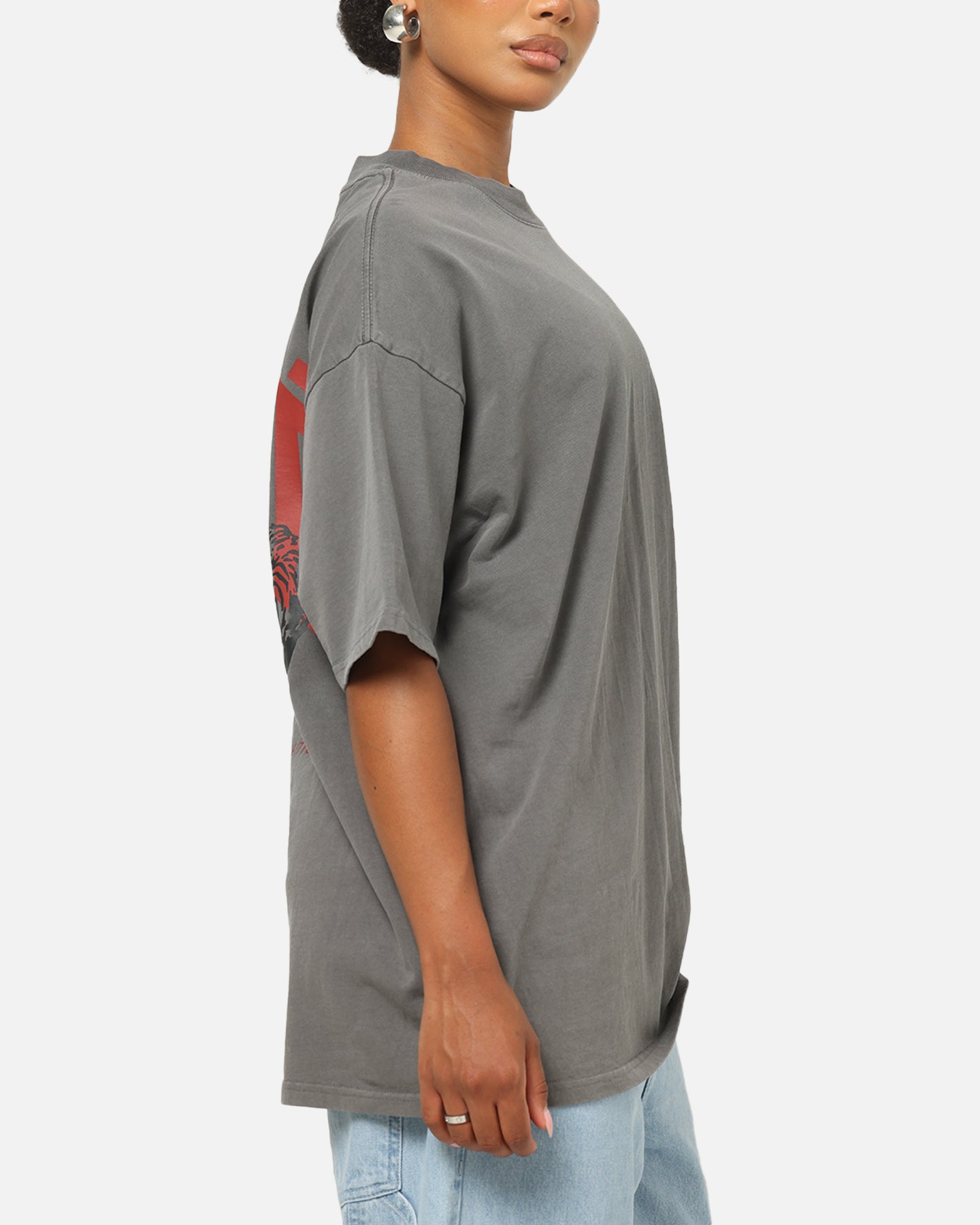 Carre Tiger Glow T-Shirt Washed Charcoal