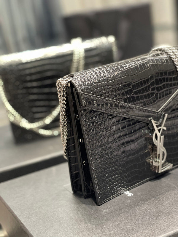 Luxurious Totes - Latest - 8368